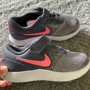 Toddler nikes